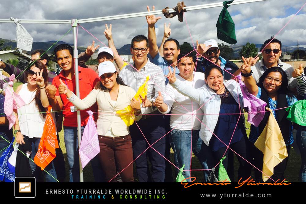 Actividades de Team Building con Cuerdas Bajas para fortalecer la cultura de accountability